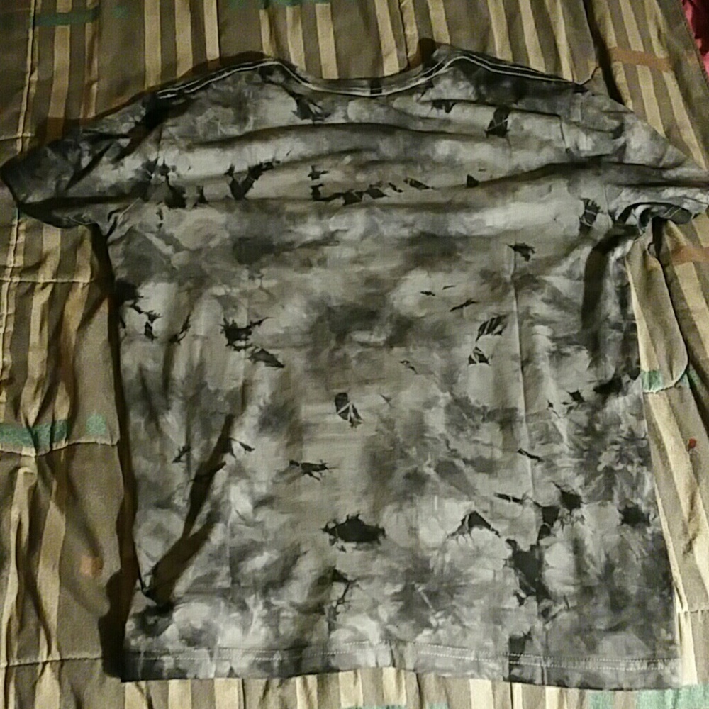 Shirt - Picture 2 of 2